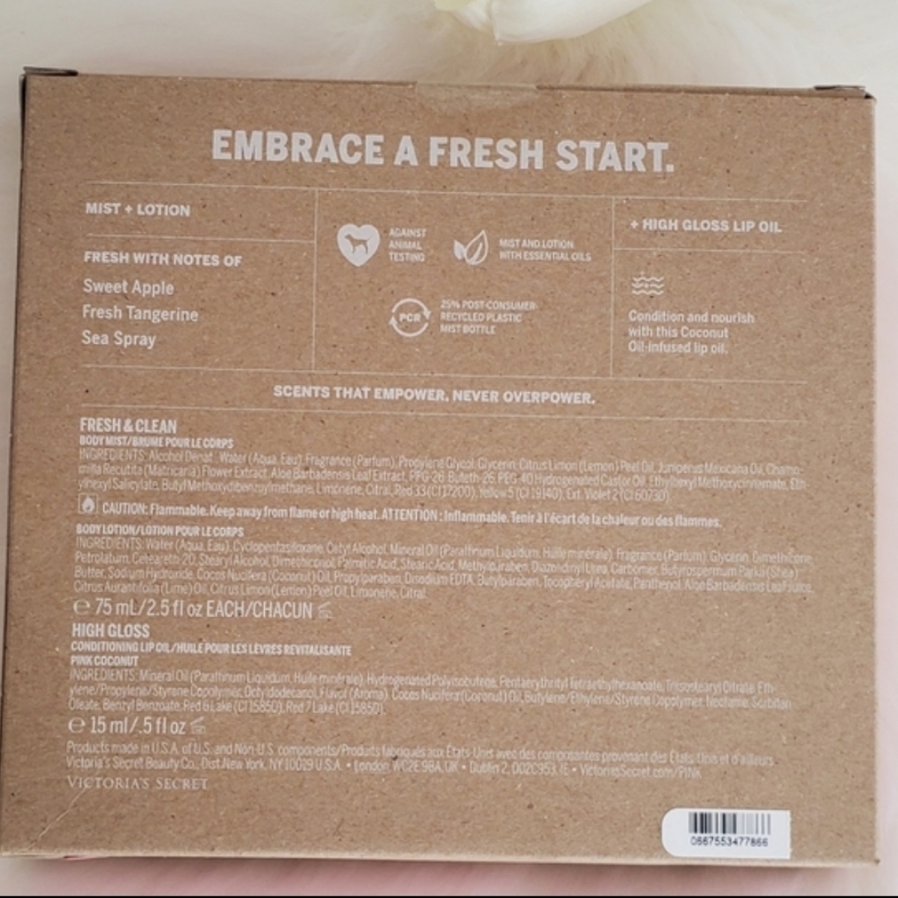PINK VICTORIA'S SECRET BEAUTY SET 💖 - Picture 2 of 3